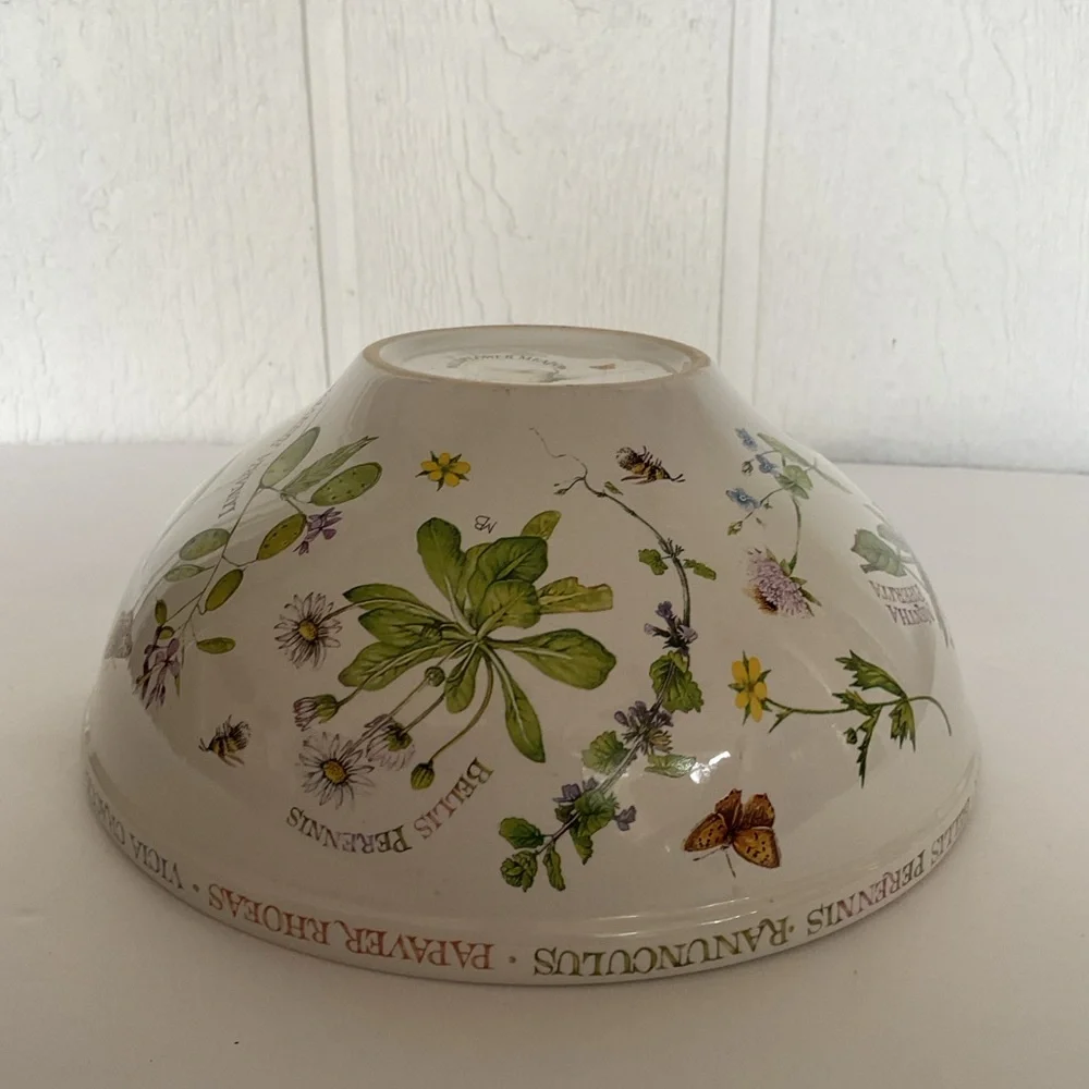 Vintage Hallmark Marjolein Bastin Wildflower Meadow Nesting Mixing Bowl 9”